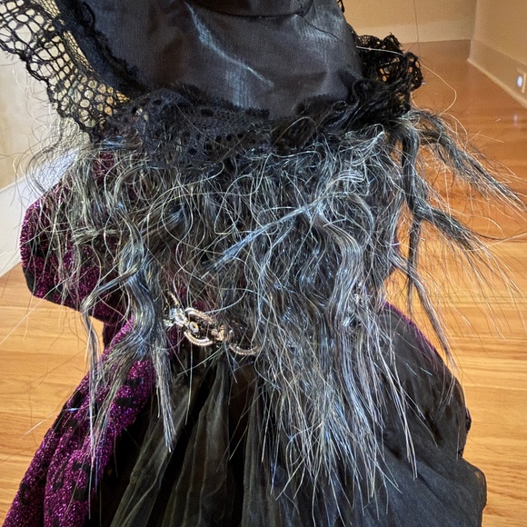 Katherine's Collection Halloween Witch Sitting Witch Brunhilda Witch - Picture 14 of 16